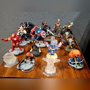 disney infinity 2.0 figures lot of 18